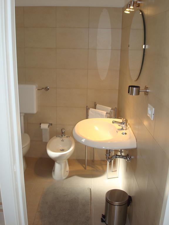 A Casa Di Vivi Hotel Martano Ngoại thất bức ảnh